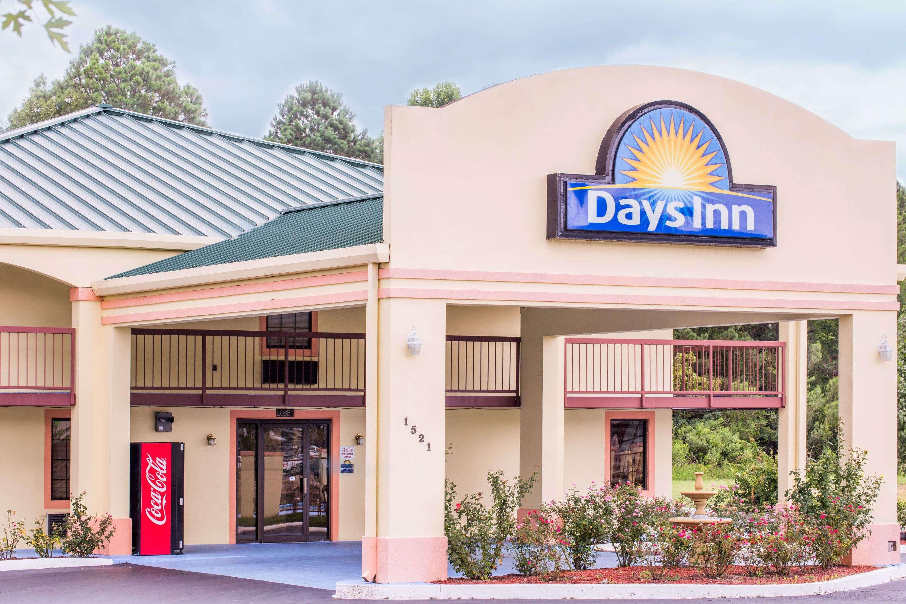 Days Inn By Wyndham Eufaula Al Exterior photo